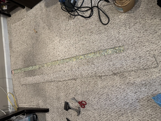 YesSir Services repair preparation - carpet seam detail